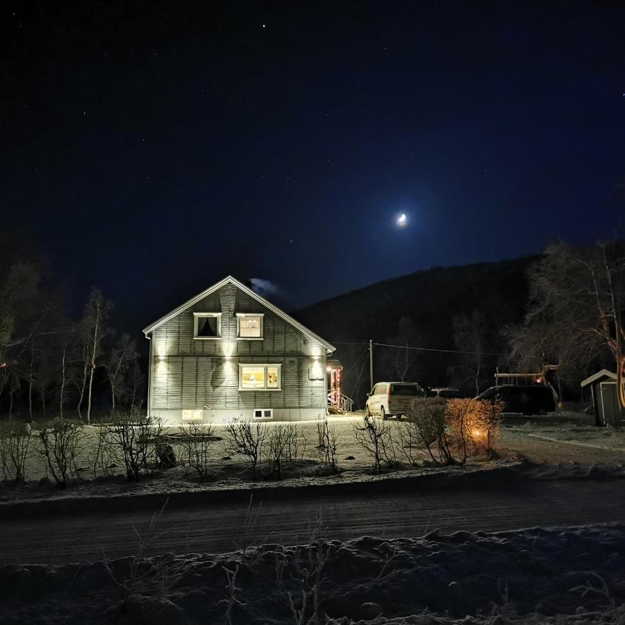 Elvestua Villa Gibostad ภายนอก รูปภาพ